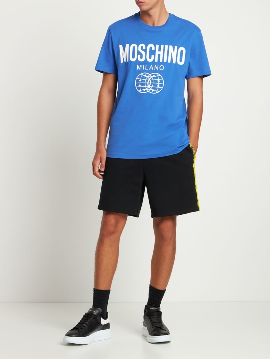 Moschino: コットンジャージーTシャツ - men_1 | Luisa Via Roma