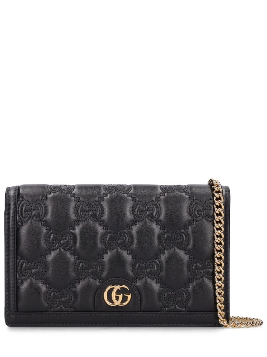 Gucci: GG Matelassé链条皮革钱包 - 黑色 - women_0 | Luisa Via Roma