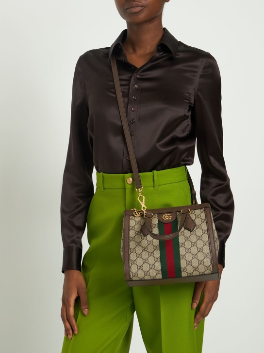 Gucci: Small Ophidia GG Supreme el çantası - Ebony/Brown - women_1 | Luisa Via Roma