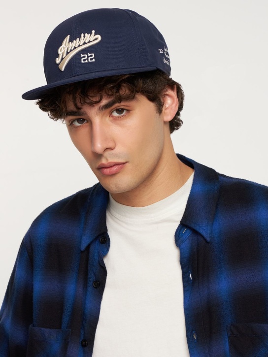 Amiri: 22 logo棒球帽 - 蓝色 - men_1 | Luisa Via Roma