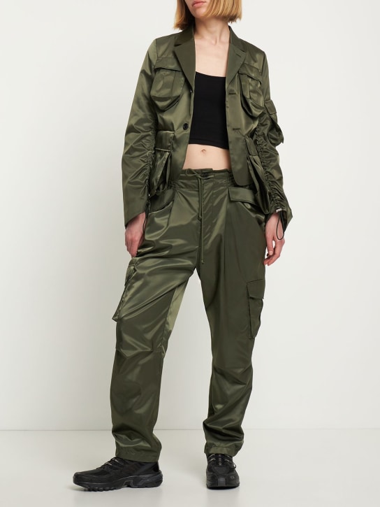 Noir Kei Ninomiya: Pantaloni larghi in nylon con tasca - Khaki - women_1 | Luisa Via Roma