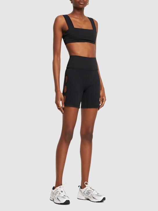 Weworewhat: Short cycliste ajouré taille haute - Noir - women_1 | Luisa Via Roma