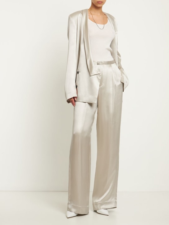 Bite Studios: Frame silk satin single breasted blazer - Grey - women_1 | Luisa Via Roma