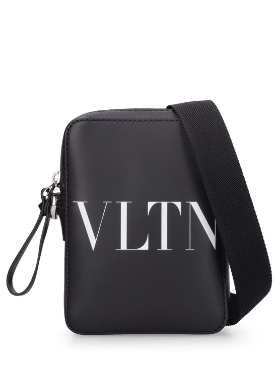 Valentino Garavani: Petit sac bandoulière en cuir VLTN - Black/White - men_0 | Luisa Via Roma