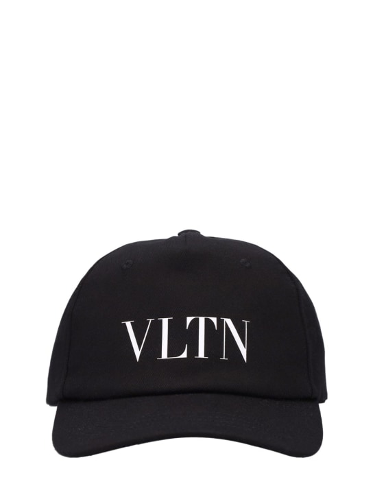 Valentino Garavani: VLTN baseball cotton hat - Black/White - men_0 | Luisa Via Roma