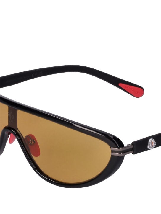 Moncler: Vitiesse mask sunglasses - Black/Brown - men_1 | Luisa Via Roma