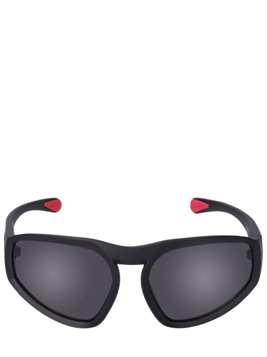 Moncler: Pentagra futuristic shape sunglasses - Black/Smoke - men_0 | Luisa Via Roma