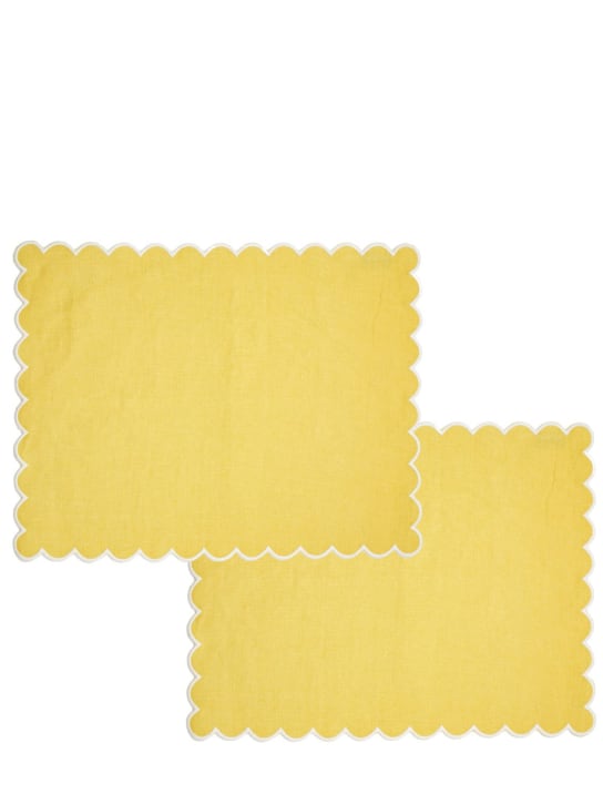 The Conran Shop: Set of 2 scalloped edge placemats - Yellow - ecraft_0 | Luisa Via Roma