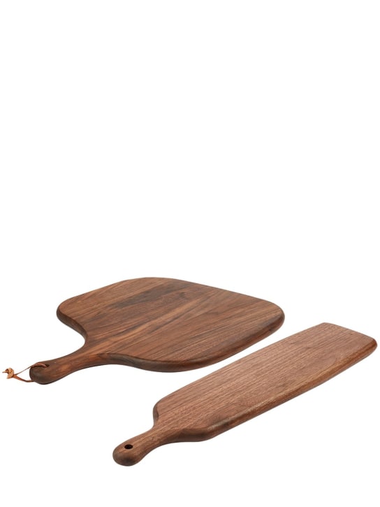 The Conran Shop: Set of 2 walnut wood cutting boards - ecraft_0 | Luisa Via Roma
