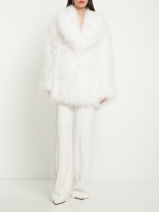 16arlington: Circe feathered short coat - Elfenbein - women_1 | Luisa Via Roma