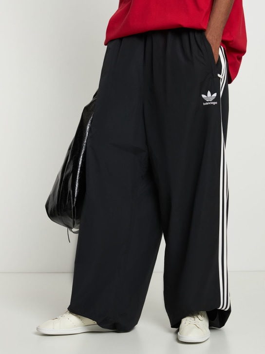 Balenciaga: Adidas Stan Smith 스니커즈 - 오프 화이트/블랙 - men_1 | Luisa Via Roma