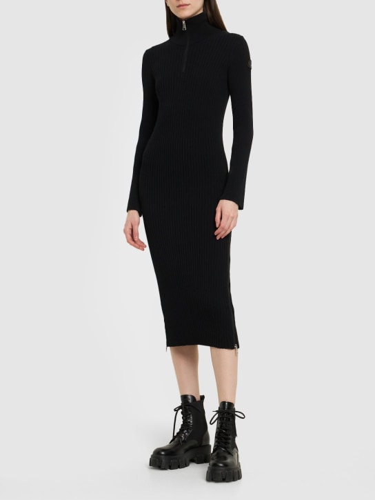 Moncler: Maxi针织粘胶纤维混纺绉纱连衣裙 - 黑色 - women_1 | Luisa Via Roma