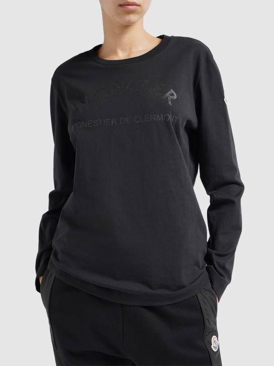 Moncler: Langärmliges T-Shirt aus Baumwolljersey - Schwarz - women_1 | Luisa Via Roma
