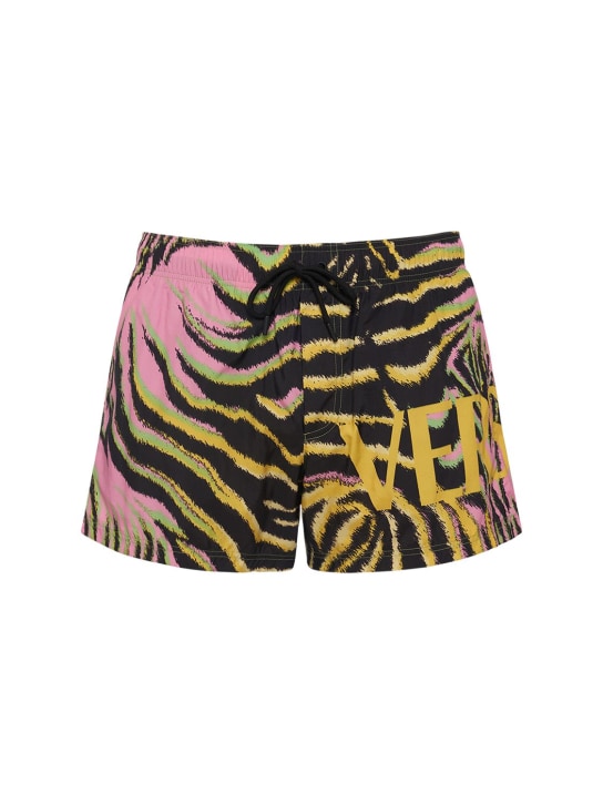 Versace: Bañador shorts de nylon con logo estampado - Multicolor - men_0 | Luisa Via Roma