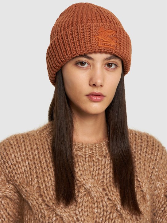 Etro: Cappello beanie in lana con logo - Beige - women_1 | Luisa Via Roma