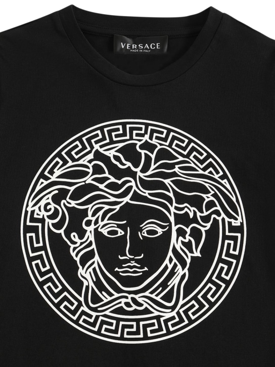 Versace: Logo印花棉质平纹针织T恤 - 黑色 - kids-boys_1 | Luisa Via Roma