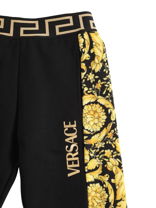 Versace: Pantalon en coton imprimé Barocco - Noir/Or - kids-girls_1 | Luisa Via Roma