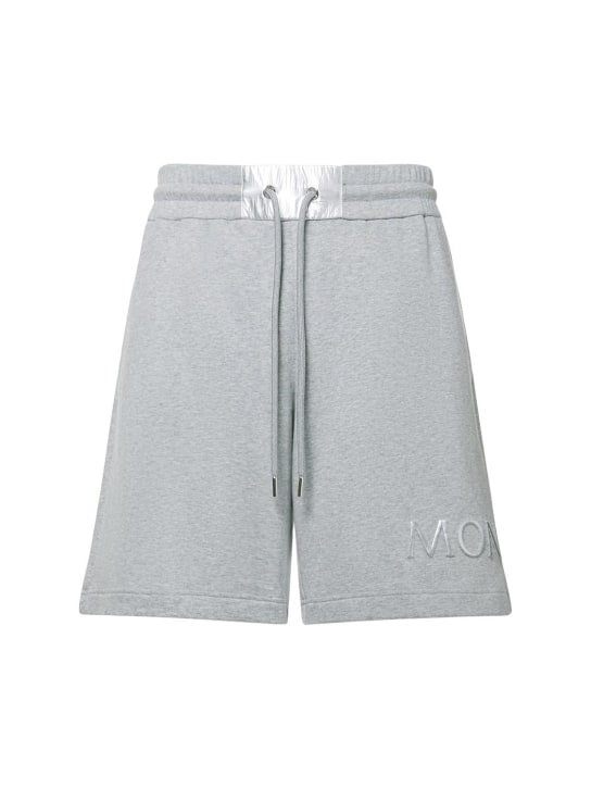 Moncler: Shorts leggeri in jersey di cotone - Grigio Chiaro - men_0 | Luisa Via Roma