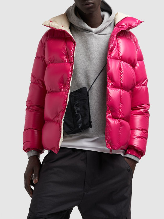 Moncler: Dervox 나일론 락커 다운 재킷 - 자홍색 - men_1 | Luisa Via Roma