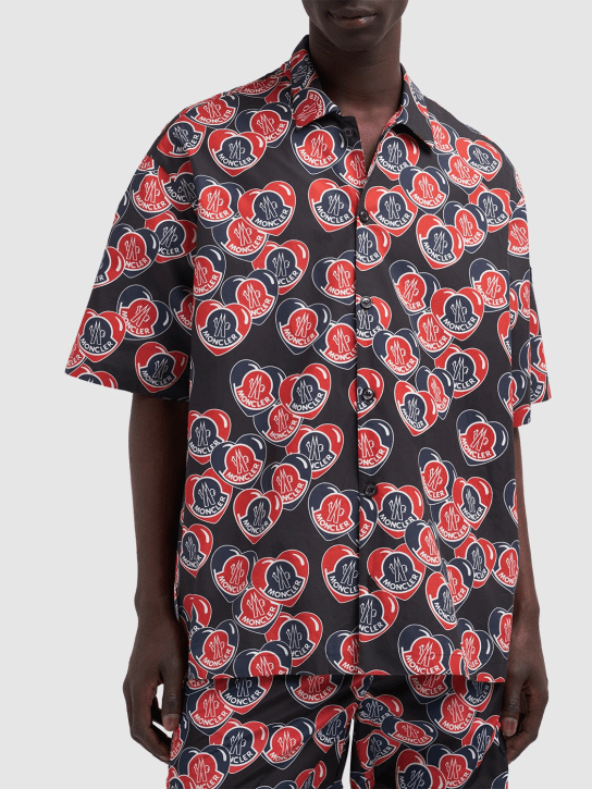 Moncler: Heart printed cotton poplin shirt - Black/Multi - men_1 | Luisa Via Roma