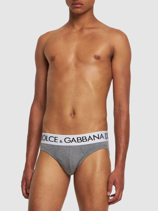 Dolce&Gabbana: Logo棉质三角内裤 - 麻灰色 - men_1 | Luisa Via Roma
