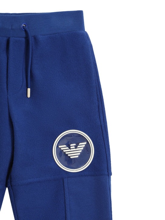 Emporio Armani: Jogging en coton éponge à logo - Bleu Roi - kids-boys_1 | Luisa Via Roma