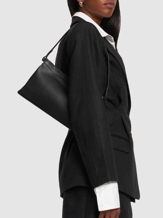 Aesther Ekme: Sway leather shoulder bag - Black - women_1 | Luisa Via Roma