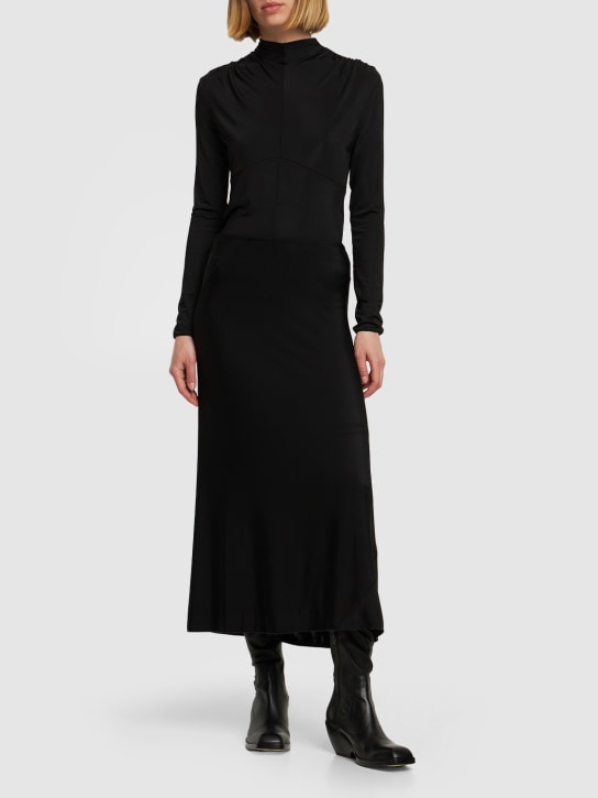 Jil Sander: Haut à manches longues en jersey de viscose drapée - Noir - women_1 | Luisa Via Roma