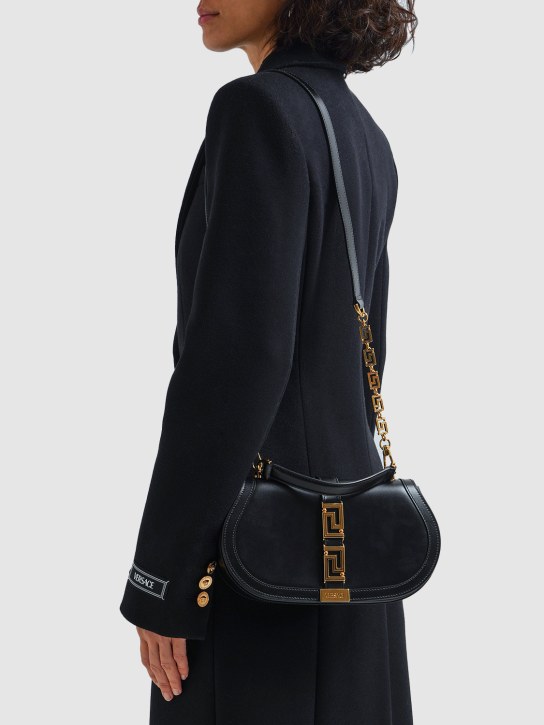 Versace: Greca Goddess皮革手提包 - Black-ver - women_1 | Luisa Via Roma