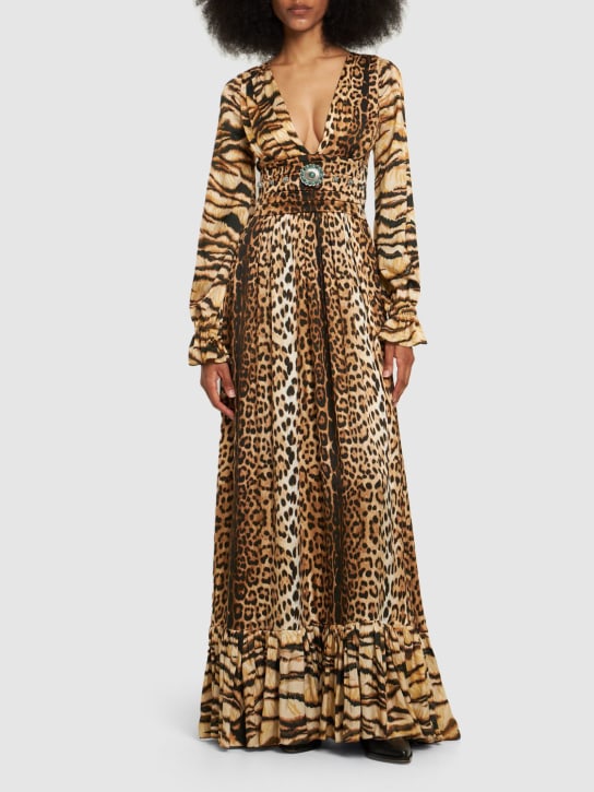 Roberto Cavalli: Jaguar print satin long dress - Renkli - women_1 | Luisa Via Roma