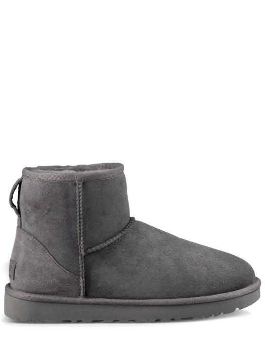 Ugg: 10MM HOHE SHEARLINGSTIEFEL "MINI CLASSIC II" - Grau - women_0 | Luisa Via Roma