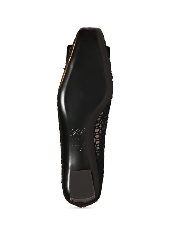 Roger Vivier: 25mm Belle Vivier monogram mesh pumps - Black - women_4 | Luisa Via Roma