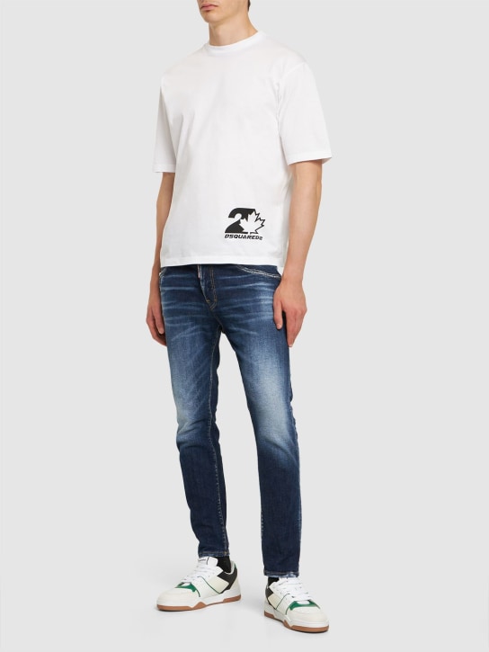Dsquared2: T-Shirt aus Baumwolljersey mit Druck - Weiß - men_1 | Luisa Via Roma