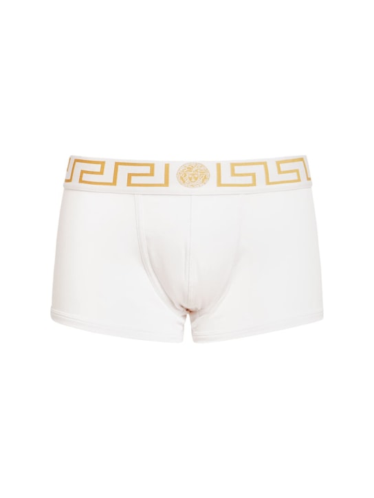 Versace: Greca logo弹力棉质平角内裤 - 白色/金色 - men_0 | Luisa Via Roma
