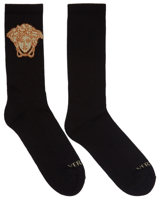 Versace: Calcetines de algodón con medusa - Negro/Dorado - men_0 | Luisa Via Roma