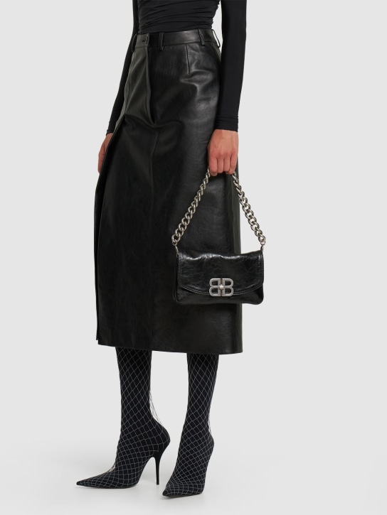 Balenciaga: Small BB soft leather shoulder bag - Siyah - women_1 | Luisa Via Roma