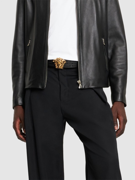 Versace: 4cm Medusa tech & leather belt - Black/Gold - men_1 | Luisa Via Roma