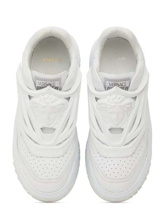 Versace: Leather sneakers - men_4 | Luisa Via Roma