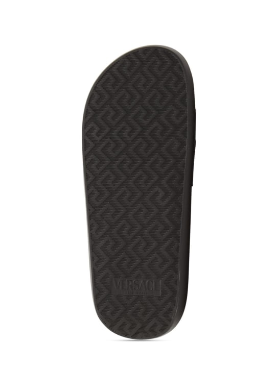 Versace: Medusa leather slides - Black - men_5 | Luisa Via Roma
