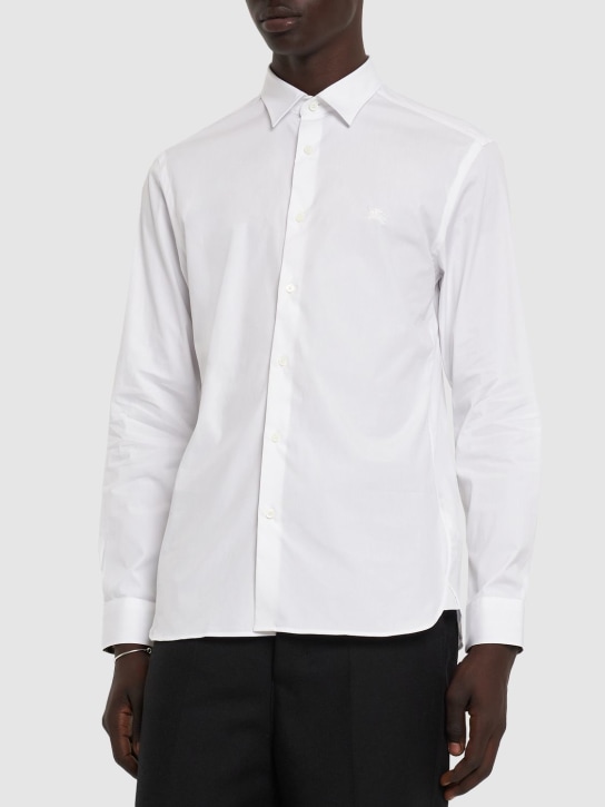 Burberry: Hemd aus Biobaumwolle mit Karobesatz - Weiß - men_1 | Luisa Via Roma