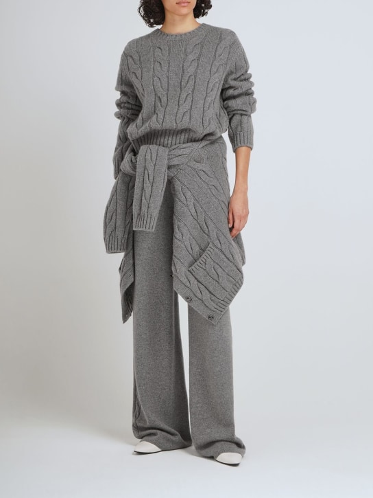Loro Piana: Napier cable knit cashmere sweater - women_1 | Luisa Via Roma