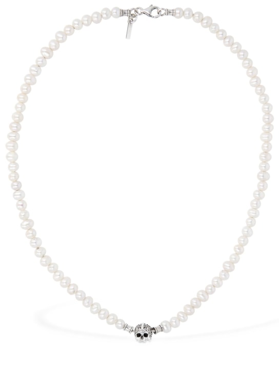 Emanuele Bicocchi: Small pearl necklace w/ Arabesque Skull - Weiß/Silber - men_0 | Luisa Via Roma