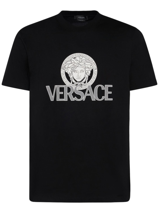 Versace: Logo printed cotton t-shirt - Siyah - men_0 | Luisa Via Roma