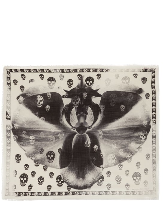 Alexander McQueen: Foulard Skull Orchid in lana stampata - Ivory/Blac - women_0 | Luisa Via Roma
