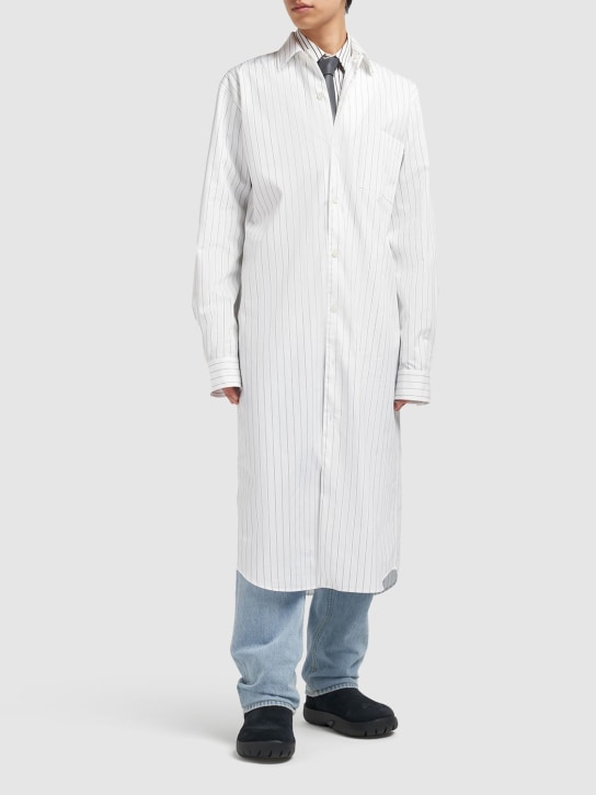 Bottega Veneta: Fine pinstripe poplin cotton long shirt - Beyaz/Siyah - men_1 | Luisa Via Roma