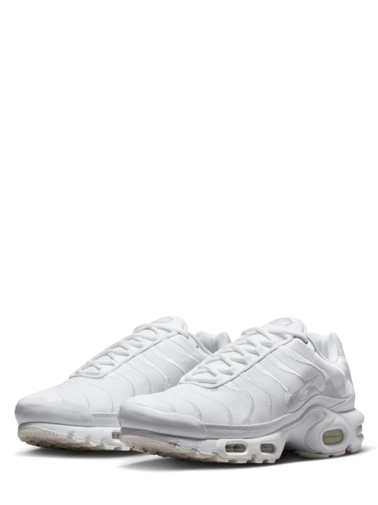 Nike: Air Max Plus sneakers - White - men_1 | Luisa Via Roma