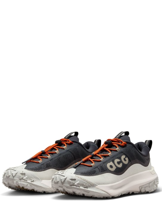 Nike: ACG Mountain Fly 2 Low GTX sneakers - men_1 | Luisa Via Roma