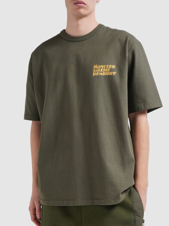 Moncler Genius: Moncler x Salehe Bembury棉质T恤 - 橄榄绿 - men_1 | Luisa Via Roma