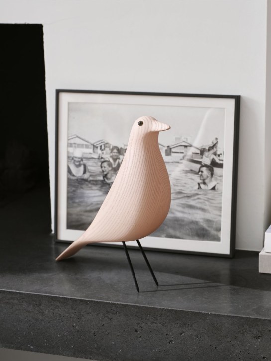 Vitra: Special Collection Eames house bird - Pink - ecraft_1 | Luisa Via Roma