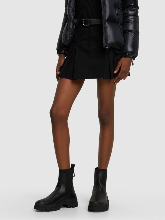 Moncler: 50mm Larue Chelsea leather ankle boots - Black - women_1 | Luisa Via Roma